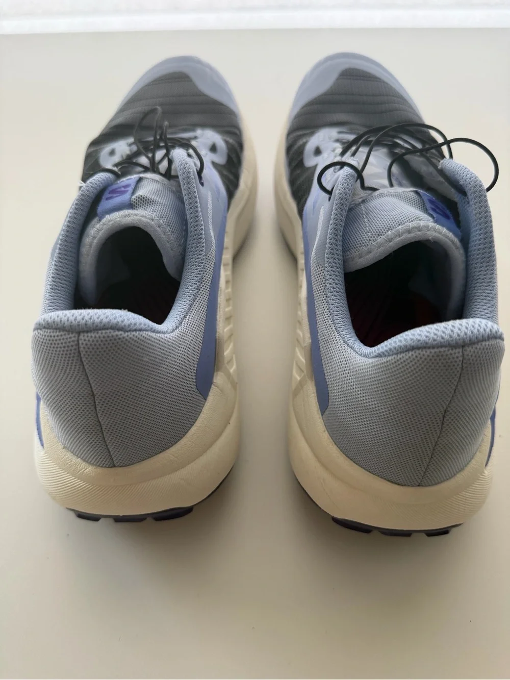 Salomon GENESIS Trail Running Shoe